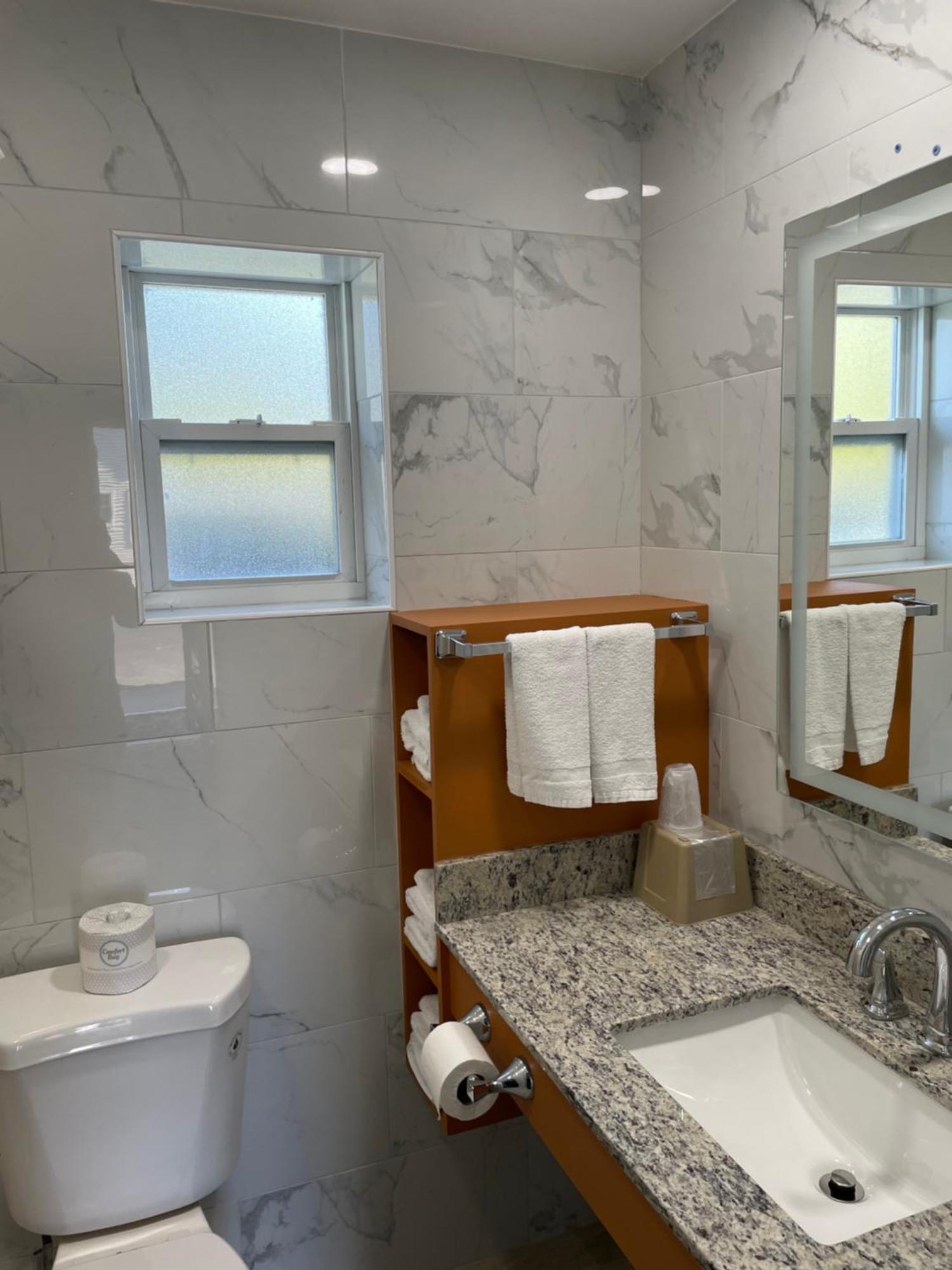 إيثاكا The Springwater Inn المظهر الخارجي الصورة