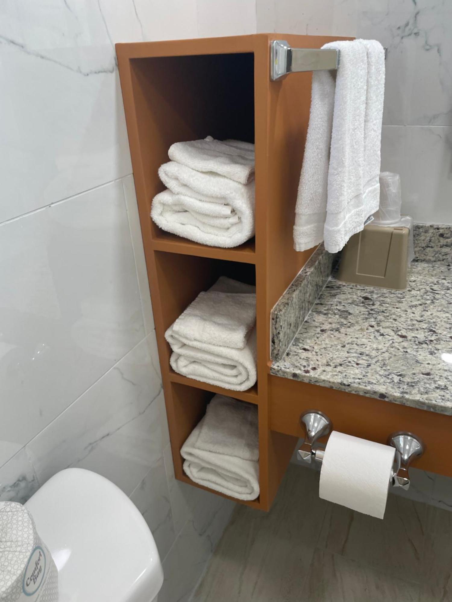 إيثاكا The Springwater Inn المظهر الخارجي الصورة