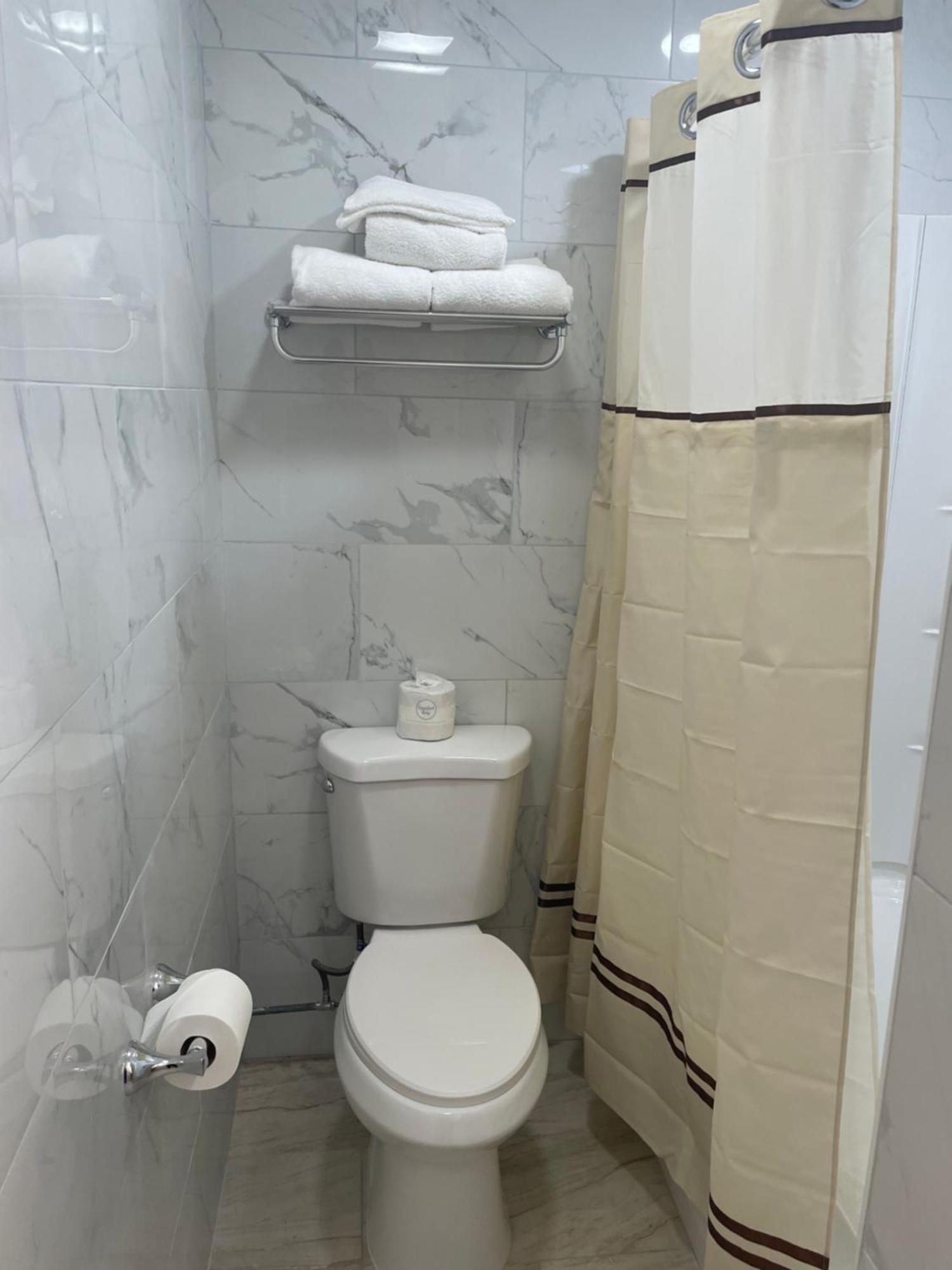 إيثاكا The Springwater Inn المظهر الخارجي الصورة