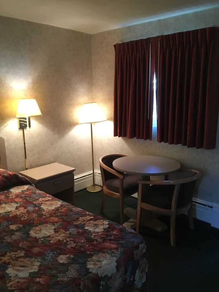إيثاكا The Springwater Inn المظهر الخارجي الصورة