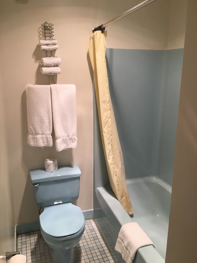 إيثاكا The Springwater Inn المظهر الخارجي الصورة