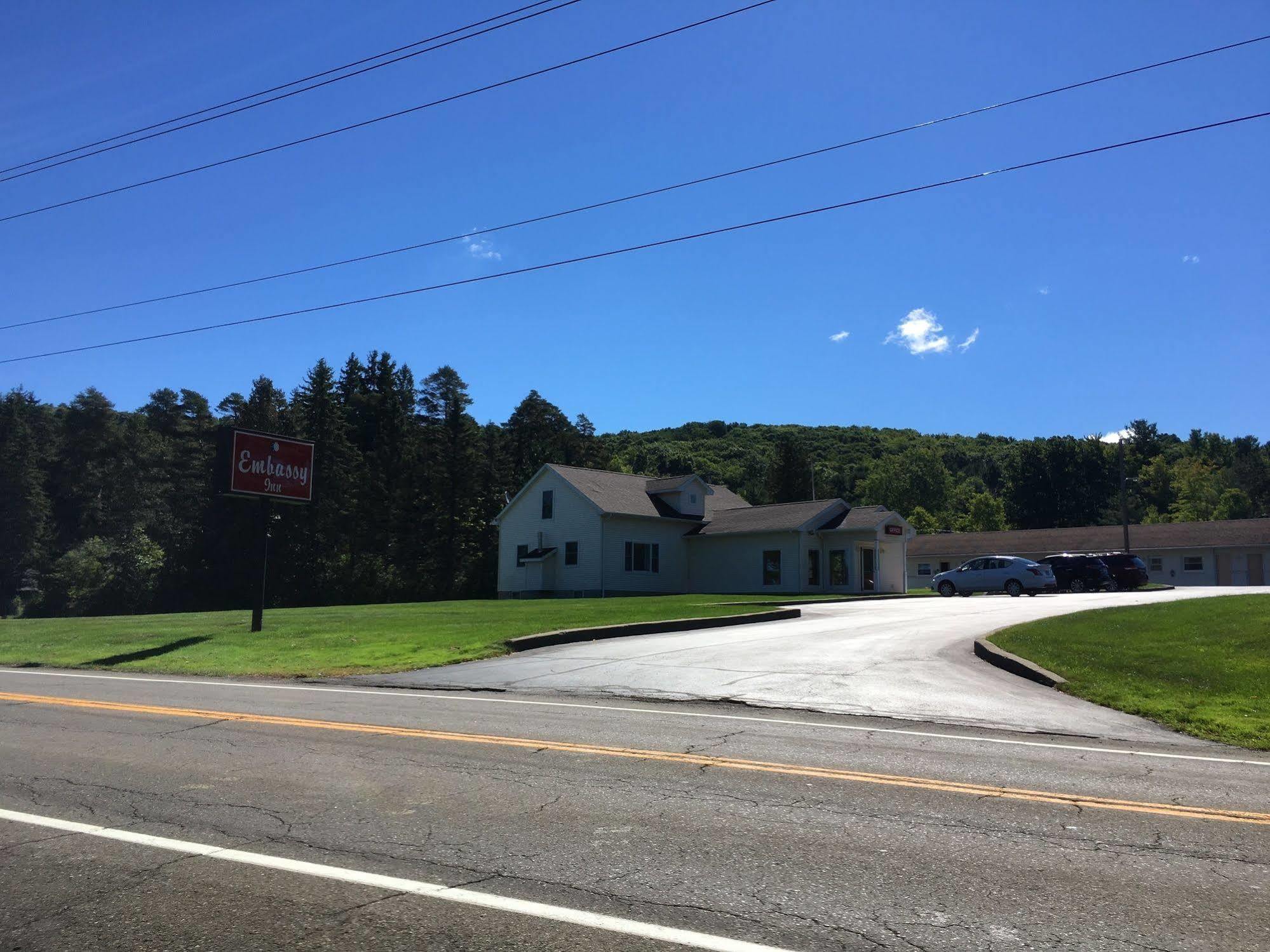 إيثاكا The Springwater Inn المظهر الخارجي الصورة